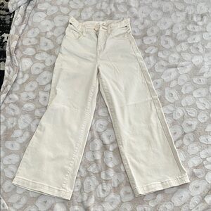 Elegant Cream Wide-Leg Women's Jeans